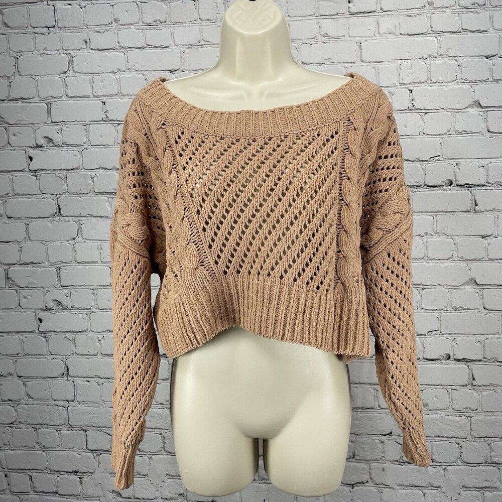 Urban Outfitters Nude Beige Soft Chunky Crochet Knit Cropped Sweater Size XS